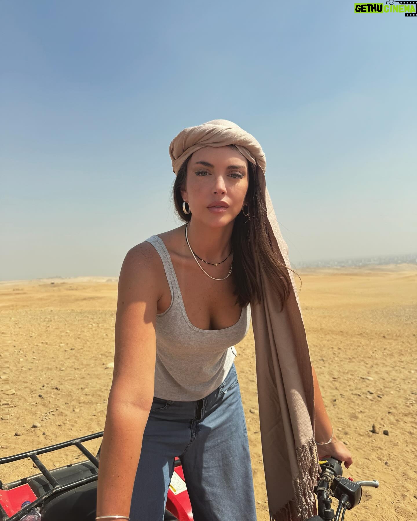 Constanza Piccoli - 19.3K Likes - La verdad es que Egipto superó mis expectativas, aprendí mucho y es un lugar imperdible… nos faltó ir a Luxor pero ya será para un próximo viaje 🙌🏼