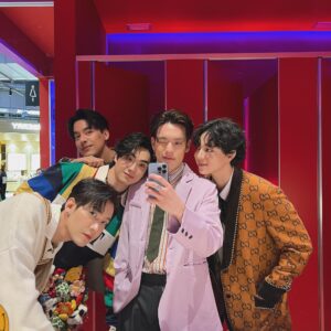 Copter Panuwat Kerdthongtavee Instagram - รับงานนะค้าบ 😂 #SBFIVE #TiktokShopRunwayxSB5