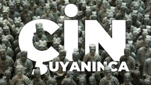 Coşkun Aral Instagram - Tarihi en az 3500 yıl geriye uzanan Çin medeniyeti, imparatorluklardan cumhuriyete geçirdiği değişimlere rağmen dünyanın en önemli güçlerinden. Ekonomisi, tarımı, bilimi ve askeri gücüyle Çin, büyük bir geçiş dönemindeki bugünün dünyasını nasıl etkileyecek? Bu hafta geçmişten geleceğe Çin'i ve muhtemel senaryoları konuşuyoruz.

Yeni video şimdi Youtube'da #CoşkunAralAnlatıyor kanalında, bağlantı profilde...