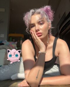 Courtney Nelson Most Liked Photos and Posts