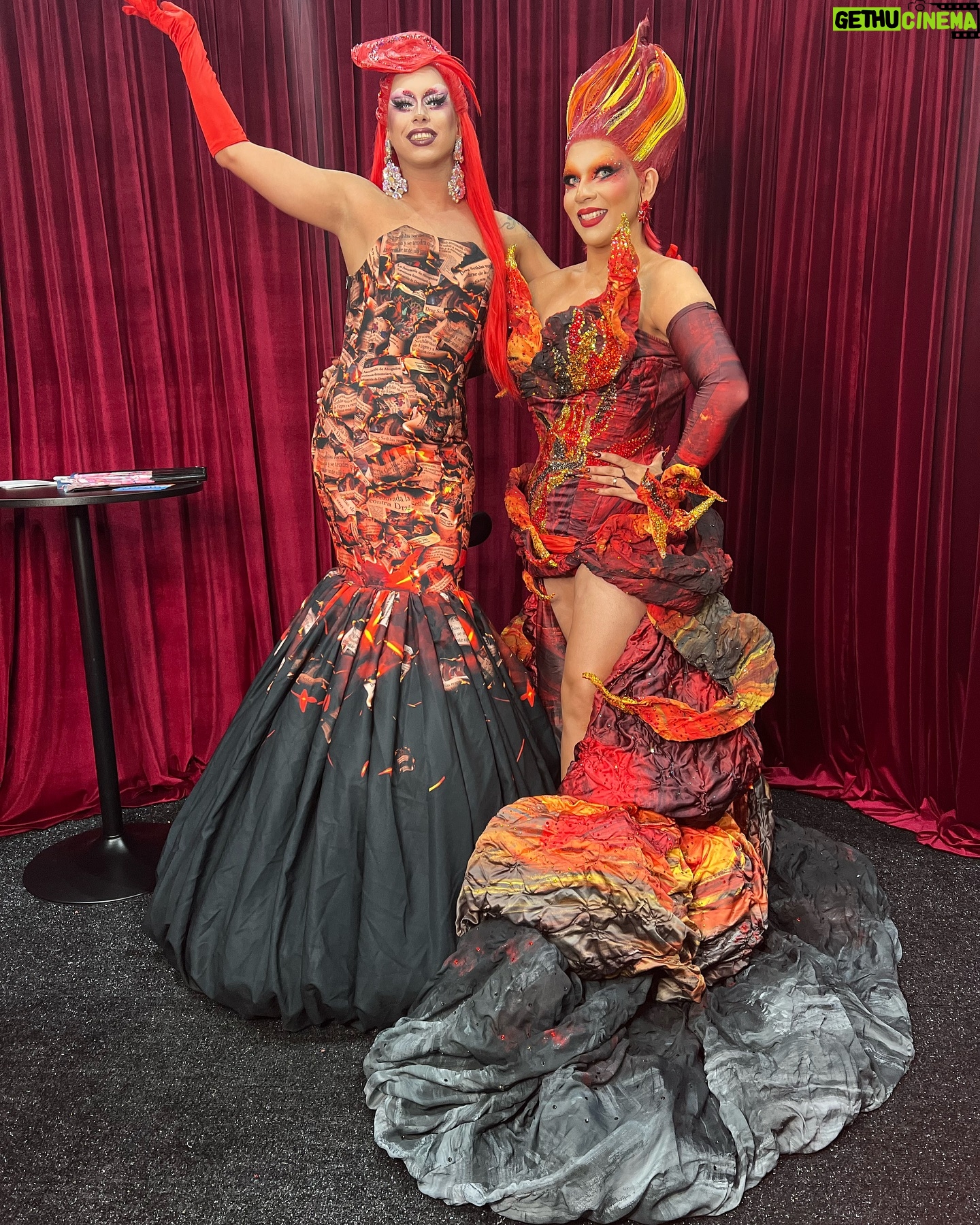 Cristian Peralta - 13K Likes - @rupaulsdragcon LA! Con las primeras reinas de sus países! @pandoranox @dragsethlas @pititaqueen @organzza Lovet girls ❤️😍 Experiencias maravillosas Reinas super talentosas! #rupauldragrace #dragcon2024