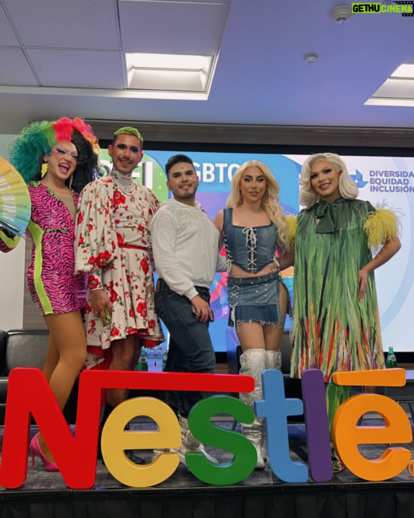 Cristian Peralta - 4.3K Likes - Gracias @nestlemx @nestle por este maravillosa invitación y vivir la inclusión en la empresa y no solo el mes de el Pride🌈. Que viva la diversidad!❤️🧡💛💚💙💜. @cristianperaltatranformista #dragracemexico #cristianperaltatransformista #nestle