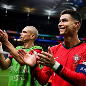 Cristiano Ronaldo Instagram - Queríamos mais. Merecíamos mais. Por nós. Por cada um de vocês. Por Portugal.

Somos gratos por tudo o que vocês nos deram e por tudo que conquistámos até aqui.

Dentro e fora de campo, tenho certeza de que este legado será honrado e continuará a ser construído. Juntos.