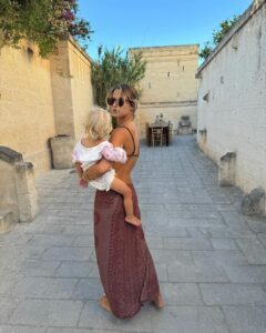 Actress Cristina Marino HD Instagram Photos and Wallpapers August 2024