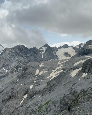 Cristina Saavedra Instagram - Luglio ‘24  Nelle Alpi 🏔️