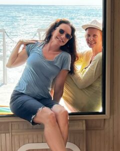 Actress Cynthia Nixon HD Instagram Photos and Wallpapers August 2024