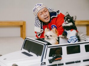 DJ RYOW Instagram - 🐕犬愛永遠🤝

SOCKS & DJ RYOW
Osanpo Remix feat. R-指定, 般若
Beats by SPACE DUST CLUB

📷 @shotby_dm 

Special Thanx @dsc_place & ドギーマン🐶

TEE(受注期間11/9 20:00迄。売り上げの一部を名古屋市の保護犬団体に支援させて頂きます🫡)