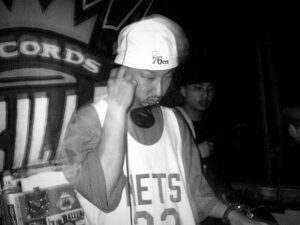 DJ RYOW Instagram - ROOTS MAGAZINE 📚
THROW BACK 2000〜2005 📷
with KEISHI ,GOMA & BALLERS🫡

大感謝🙏