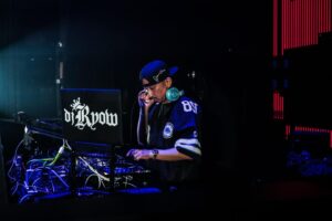 DJ RYOW Instagram - 07.13.24
"DRIVE MY DREAMS" Release Tour in TOKYO🔥

📷 @uran_sakaguchi 

リリパ東京に来てくれたみんな、出演してくれたアーティストのみんな、この機会をくれたZEROTOKYO & STAFFの皆様に大感謝です。

ずっとそうだけど色んな人達のお陰で生かされてるわ。
ありがとう🙏

ALBUM RELEASE DJ TOURは、8/31まで。
残り福岡、鹿児島、香川観音寺、福島岩城、大分別府、青森、沖縄、千葉。途中名古屋等でも色んなPARTYでDJしてるので各地のCLUBにて待ってます🙏