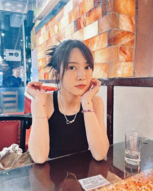 DaYuan Lin Instagram - 七夕情人節快樂🎋
不過我的牙齒真的有很大顆嗎😳