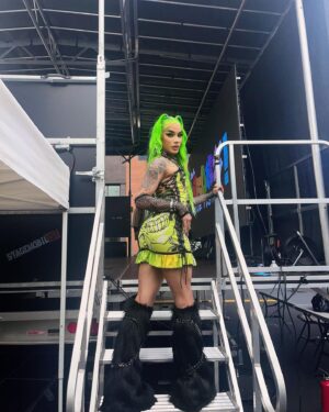 Dahlia Sin Instagram - BRONX PRIDE GAVE! 💚
Boot Covers @abrahamdlevy