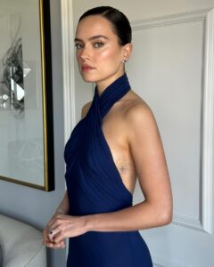Actress Daisy Ridley HD Instagram Photos and Wallpapers August 2024
