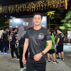 Daler Yusuf Instagram - Ready to burn some calories at Ice Watch Run 10km🏃‍♂️
#IceWatchMalaysia #NightRun @icewatch_my #IWCUN23
