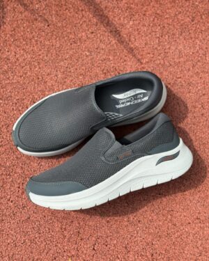 Daler Yusuf Instagram - Sketchers shoes is my first choice when it comes to outdoor activities. It’s very comfortable!
Sketchers Arch Fit 2.0 is now available in selected Sketchers stores and on www.skechers.com.my

 #thecomforttechnologycompany #SkechersArchFit #stylewithskechers