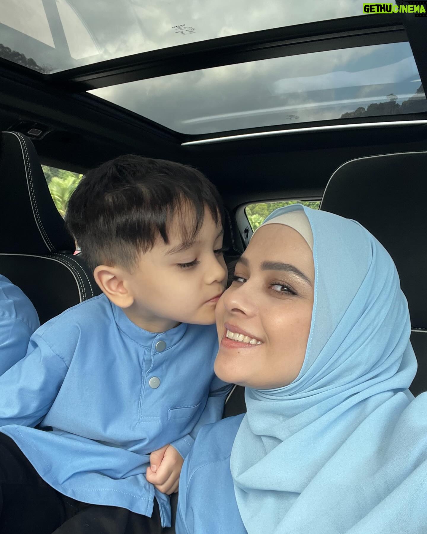 Daler Yusuf - 25.9K Likes - Sape ade ‘open house’ ni? Kami otw nak beraya 🌙😅
ps: raya pertama utk baby, swipe sampai habis kalau nak tgk gambar dia❤️