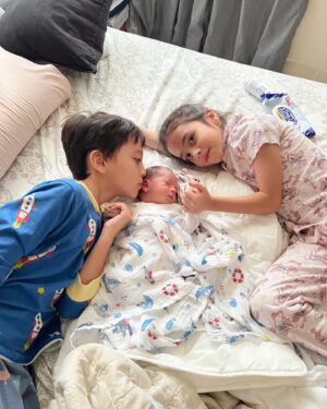 Daler Yusuf Instagram - Alhamdulillah , harini our boy dah 4 bulan, berkat doa semua setakat ni baby boy sangat happy dan membesar dengan baik . And honestly Daler and wife nak ucap ribuan terima kasih to @surayamothercare . Masa baby lahir , Daler sangat busy dengan kerja and other things and Alhamdulillah they manage to help me and my wife. A true savior . Service sangat baik dan professional . Harga berpatutan .  Very recommended.  Terima kasih kak Suraya accept request Daler and wife untuk tolong kita sepanjang berpantang . Thank you! ❤️