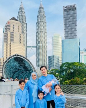 Daler Yusuf Instagram - Raya ke 3 ❤️ 

#EidMubarak #SelamatHariRaya 👕👗: @cacas.com.my