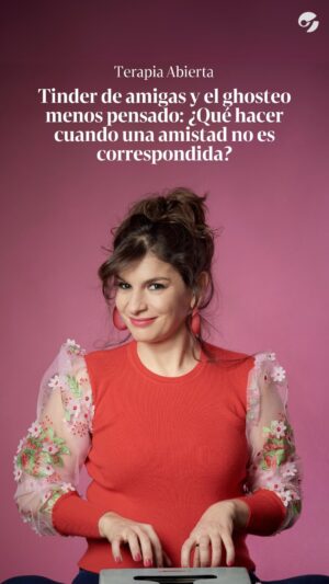 Dalia Gutmann Instagram - 👉 TERAPIA ABIERTA por @daliagutmann

Tinder de amigas y el ghosteo menos pensado: ¿Qué hacer cuando una amistad no es correspondida?

Hay algo peor que un chabón no te llame más después de la segunda salida: que desaparezca una amiga que adorás. ¿Una puede ofenderse o solo hay que aceptar que es así?

📲 Leé su columna en clarin.com
