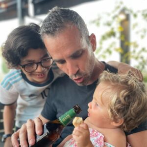 Damián Mollá Instagram - Aquí no es verano hasta que no cuelgo una foto con mis sobrinos y lo sabes.