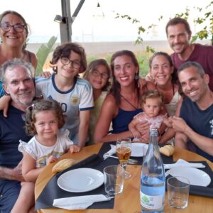 Damián Mollá Instagram - Aquí no es verano hasta que no cuelgo una foto con mis sobrinos y lo sabes.