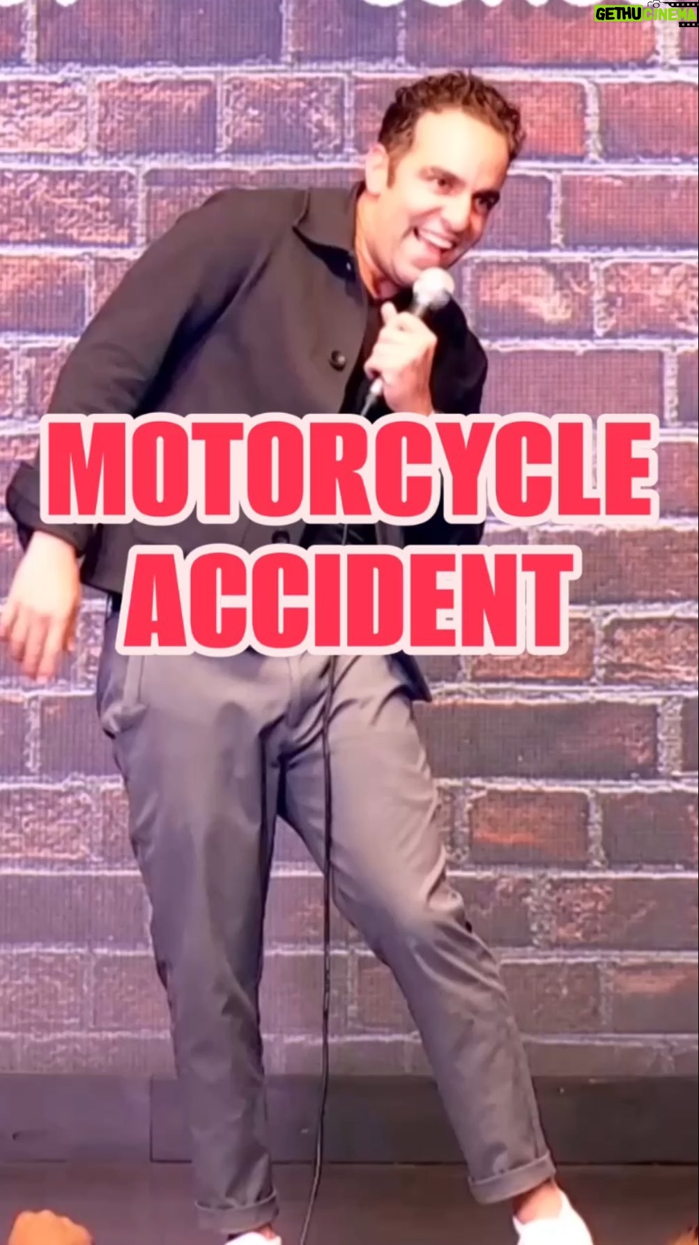 Dan Ahdoot - 283 Likes - RIP her right side
#crowdwork #standup #comedy #motorcycles #motorcycleaccident #danahdoot #falafelphil #kickinit #cobrakai