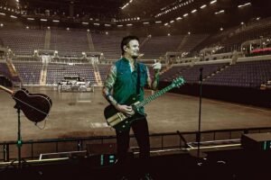 Dan Donegan Instagram - Soundcheck in Auckland,New Zealand! @sparkarena @disturbed