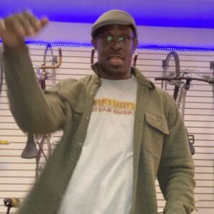 Dan Perlman Instagram - Flatbush Misdemeanors S2 premieres June 17 on @showtime check until the end for my favorite photo in Kareem’s Bike Shop

EDIT: now streaming, watch, thankyou

#flatbushmisdemeanors