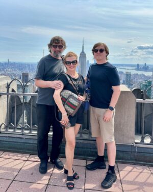 Dana Morávková Instagram - @topoftherocknyc 💙