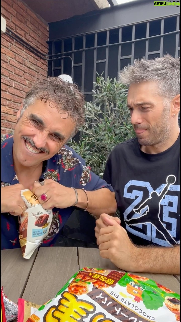 Dani Martínez - 43.5K Likes - Probando “cosas de comer” japonesas 🇯🇵