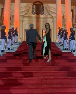 Dania Ramírez Instagram - The art that is this @peggyhartanto dress and my DR Glam team at the National Palace for this presidential celebration last night! El arte de mi Fashion y equipo de Glam anoche en el Palacio Nacional celebrando la restauración y toma de posesión de @luisabinader 

Dress/Vestido @peggyhartanto 
Shoes/Tacos @alevimilano 
Make up/Maquillaje @annerismakeup 
Hair/Pelo @hairbyysijim 

Special love and thanks to @brooklynprla @liza_vassell @galaxiab for the polished look! Y A mi querida @celinestoribio por pensar en mi. Tu apoyo y amistad son incomparables. ❤️
.
.
.
.
.
#fashion #Glam #madeindominicanrepublic 🇩🇴 #namaste 🙏🏽 #daniacs 🫶🏽