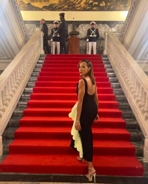 Dania Ramírez Instagram - The art that is this @peggyhartanto dress and my DR Glam team at the National Palace for this presidential celebration last night! El arte de mi Fashion y equipo de Glam anoche en el Palacio Nacional celebrando la restauración y toma de posesión de @luisabinader 

Dress/Vestido @peggyhartanto 
Shoes/Tacos @alevimilano 
Make up/Maquillaje @annerismakeup 
Hair/Pelo @hairbyysijim 

Special love and thanks to @brooklynprla @liza_vassell @galaxiab for the polished look! Y A mi querida @celinestoribio por pensar en mi. Tu apoyo y amistad son incomparables. ❤️
.
.
.
.
.
#fashion #Glam #madeindominicanrepublic 🇩🇴 #namaste 🙏🏽 #daniacs 🫶🏽