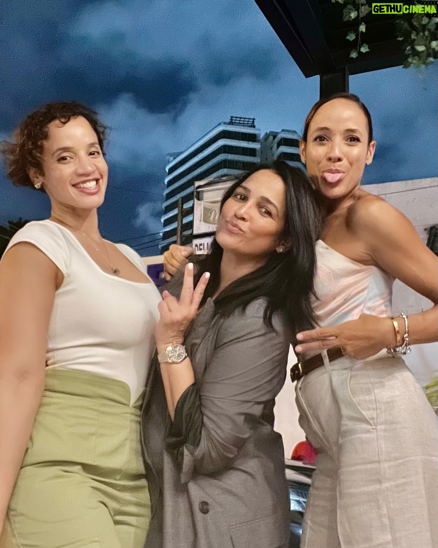 Dania Ramírez - 13.8K Likes - Dominicanas de pura cepa! Dominican women making moves. #orgullodominicano 🇩🇴🙏🏽🌟🫶🏽Las adoro de Corazón. ♥️ Estábamos de rumba en @laramblard 🔥