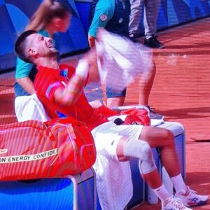 Danica Maksimović Instagram - OLYMPIC GOLD 
NOVAK ĐOKOVIĆ ❤️🏅💪🙏✨️
@djokernole