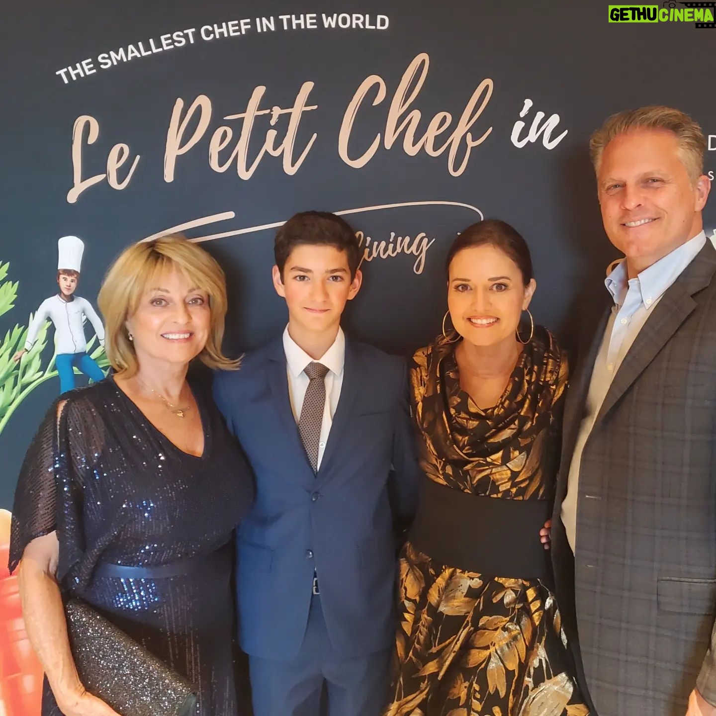 Danica McKellar - 23.8K Likes - Happy 78th birthday to my beautiful mom! 😍 Grateful for your love & support through the years, and for your amazing genes, too. 🥰 So happy to celebrate you on your actual birthday this year. And what a fun night it was at @le.petitchef ! 🍽👨🍳 (Swipe for pics/videos from tonight, and see more on my instastories!) Love you, mom! 💕
.
.
Please add your happy birthday wishes and emojis for @mahailamckellar below! 🎁🎂🎈🥳