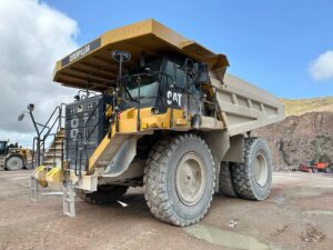 Daniel Ashville Instagram - I couldn’t think of a better way to spend £1.2m
•
#captainofindustry #maverick #construction #earthmoving #machines #equipment #bigboytoys #machinery #heavyequipment