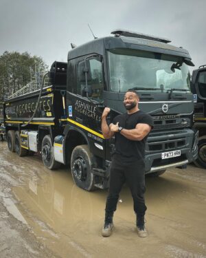 Daniel Ashville Instagram - Throwing everything at it and going all in 
•
Love that new truck smell #trucks
•
#mondaymotivation #motivationmonday