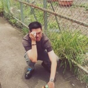 Daniel Chen Instagram - 這是一個關於長太高，沒看路的故事。
@pu_liu