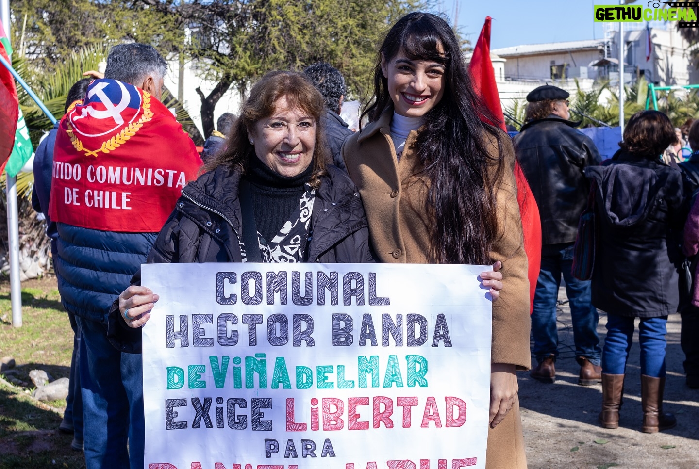 Daniel Jadue - 780 Likes - Nuestro compañero, alcalde y amigo @danieljaduejadue cumplió este fin de semana 60 días de su injusta detención.
Agradecemos a las nuestras de solidaridad que se realizaron tanto a nivel nacional como internacional. Seguimos luchando por la Liberta inmediata #JadueLibre ✌🏼
🔴 ¡Súmate! A los equipos y comités #JadueLibre danieljaduelibre@gmail.com