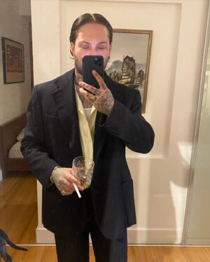 Daniel Snooks Instagram - 🦋