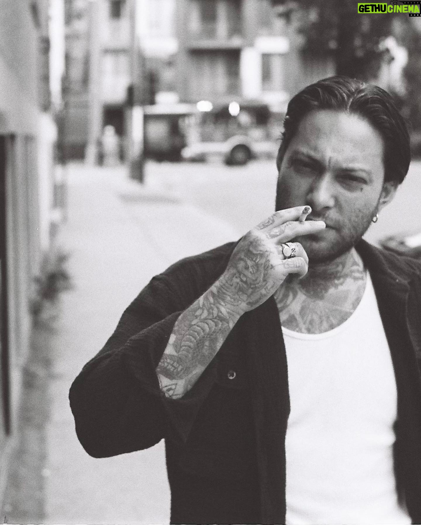 Daniel Snooks - 1.7K Likes - Montréal
Shots by James ( @jamestyreed )