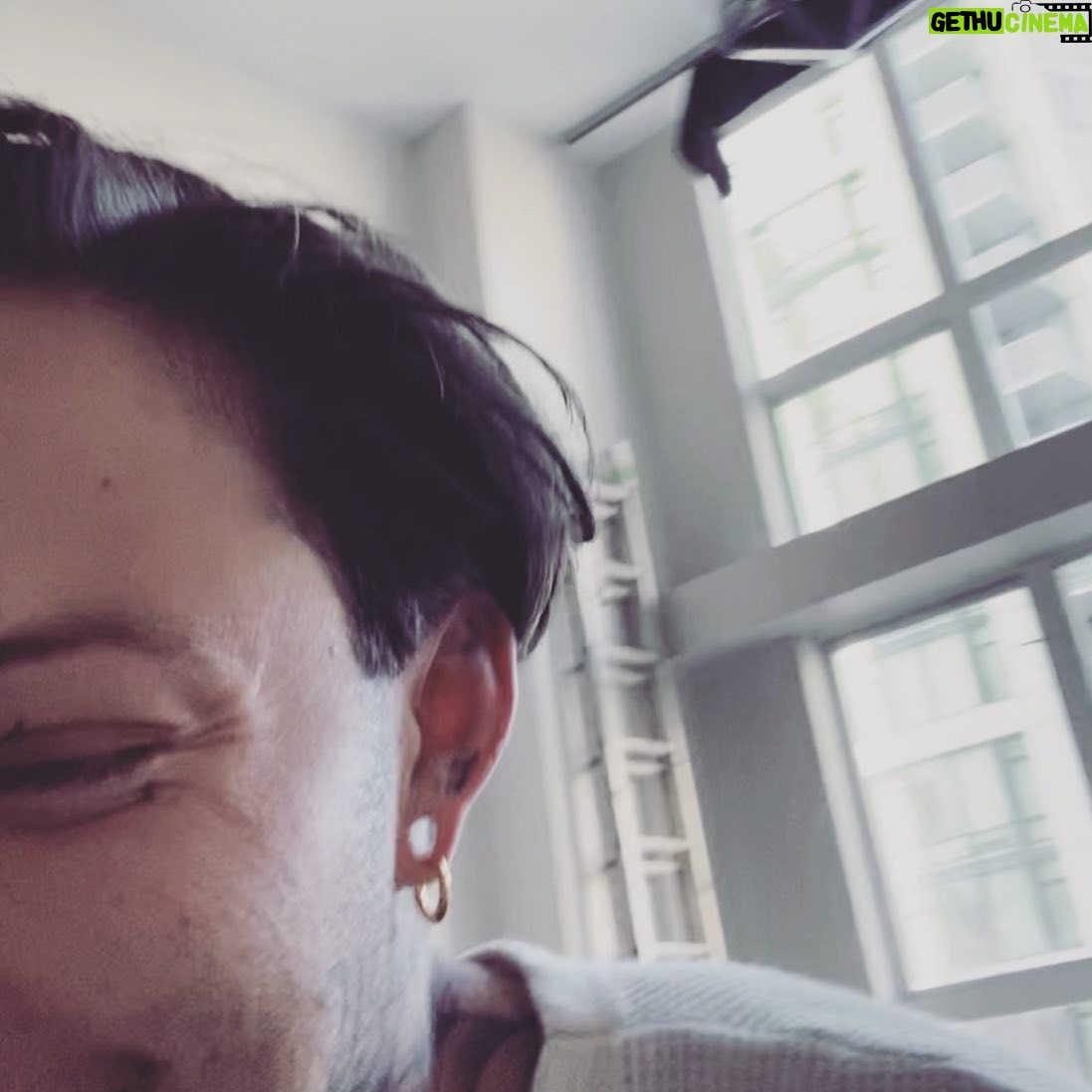 Daniel Snooks - 1.2K Likes -