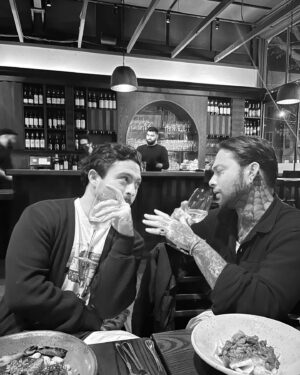 Daniel Snooks Instagram - Too fast for those flying monkeys though