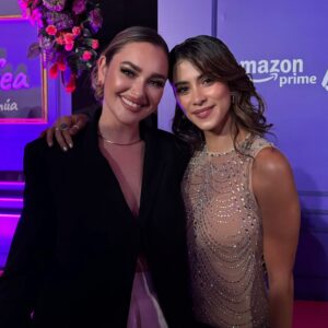 Daniela Nicolás Instagram - MOMENTO FAN! 💣 
Para todos los que somos fanáticos de Betty La Fea, esto es lo máximo!!!! 😍

Recuerden que desde el 19 de julio por @primevideolat se viene #bettylafea la historia continúa! ♥️