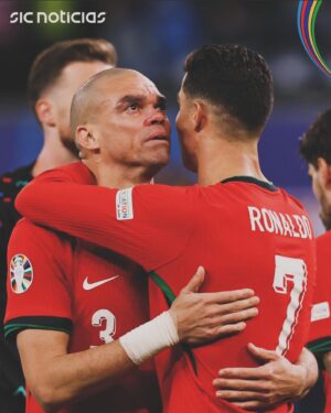 Daniela Ruah Instagram - My dearest @cristiano and @official_pepe what you have both brought to Portuguese football is immeasurable. With tears and love I salute you for representing us so skillfully and elegantly. May life smile on you both wherever you go next.
And to the rest of our EURO 2024 team, CONGRATS to you. I’m so so proud of all!!!
🇵🇹🇵🇹🇵🇹🇵🇹🇵🇹🇵🇹🇵🇹🇵🇹🇵🇹🇵🇹🇵🇹🇵🇹🇵🇹🇵🇹
.
Meus queridos @cristiano e @official_pepe o que trouxeram ao futebol Português é imensurável. Com lágrimas nos olhos e coração pesado, agradeço-vos por nos representarem com perícia e elegância. Que a vida vos sorria em tudo
E à restante equipa Euro 2024, PARABÉNS pela vossa prestação. Muito muito orgulhosa de todos!!!
🇵🇹🇵🇹🇵🇹🇵🇹🇵🇹🇵🇹🇵🇹🇵🇹🇵🇹