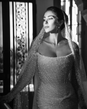 Daniella Rahme Instagram - I am deeply grateful to you all for your love & warm wishes on our wedding day 🤍💍 
#DaniellaRahme #دانييلا_رحمه