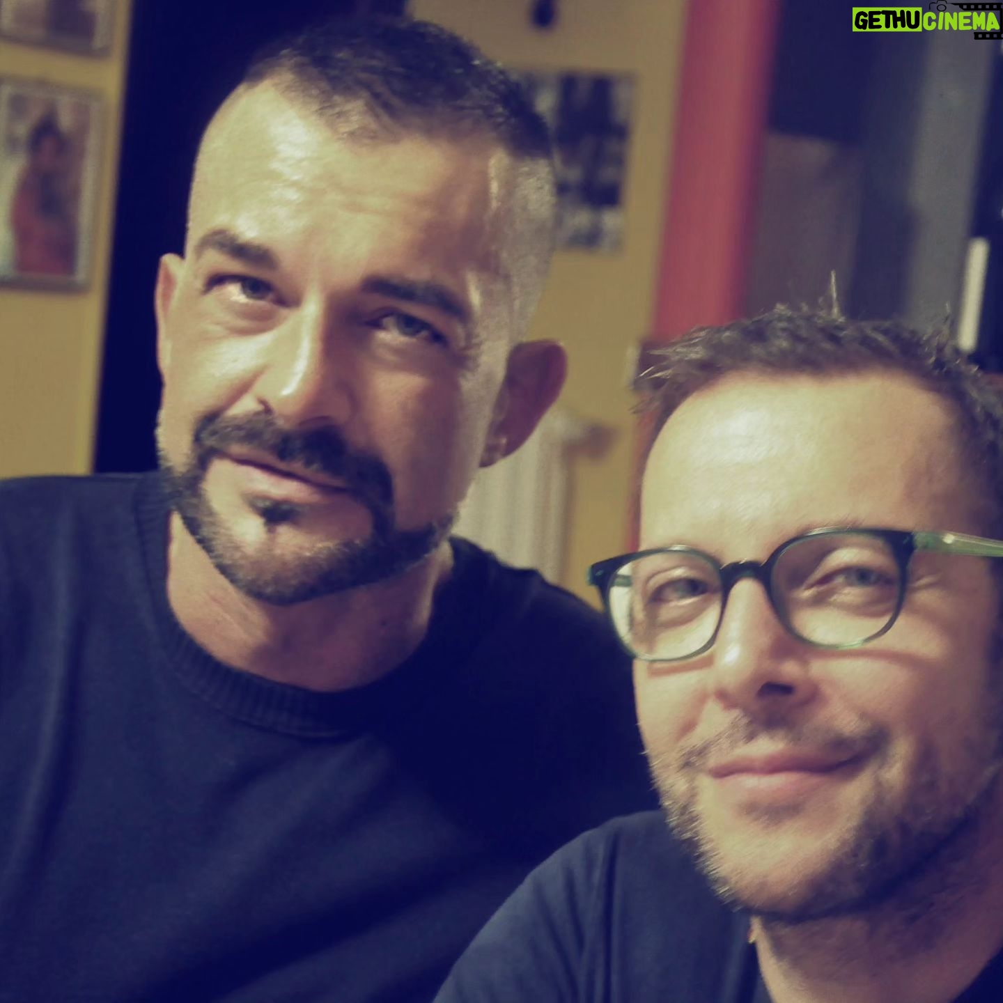 Danilo Bertazzi - 3.5K Likes - Oggi sono cinque anni 🖤 Cinque anni che mi manchi, che ci manchi amico mio.
.
.
.
#friend #francisco #loveyou #🖤