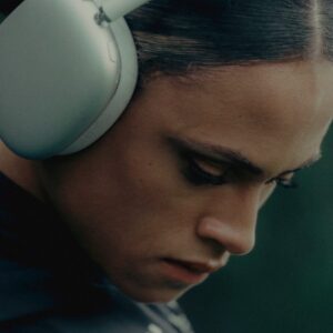 Danny Gevirtz Instagram - Got to work with the GOAT @sydneymclaughlin16 . Check out the full short doc on Sydney’s YouTube channel.