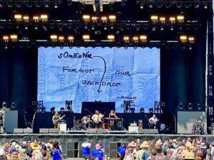 Danny Kiranos Instagram - Sometimes you just have to improvise 🤷‍♂️
Thank you @welcometorockville for having us out again ❤️