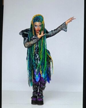 Dara Reneé Instagram - Who’s ready for Uliana’s LAIR☠️🌊💜👻 #descendants #uliana 🐙