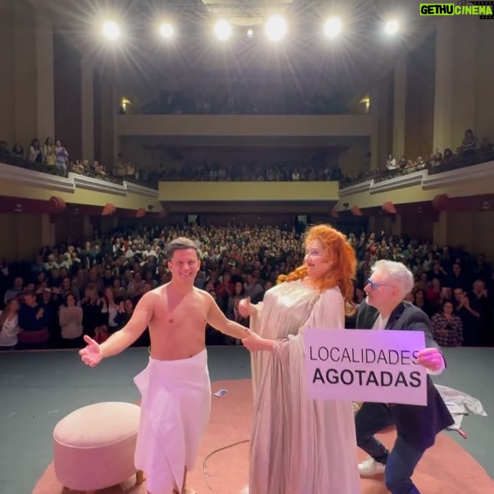 Darío Lopilato - 4.9K Likes - Tremenda función MENDOZA!
Localidades agotadísimas 🫶🏻
Mañana última función TUNUYÁN!
Domingo 28
20.30 hs - @auditorio_dr.jorgersilvano
🎟️ últimas entradas por entrada web